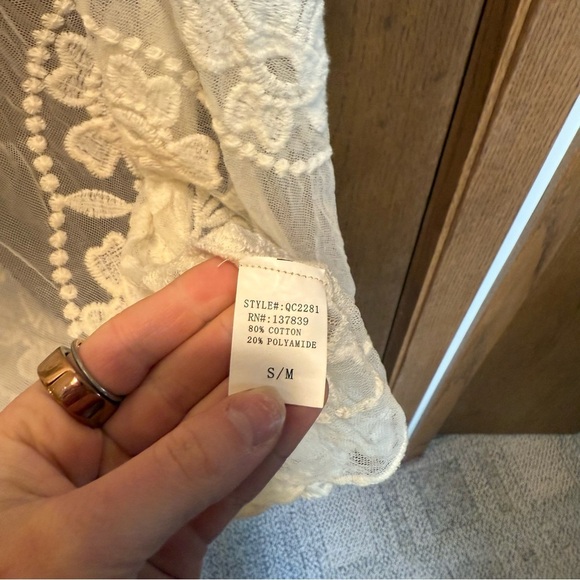 Altar'd State Ivory Mesh Embroidered Duster Lightweight Kimono Festival Boho - Picture 7 of 13